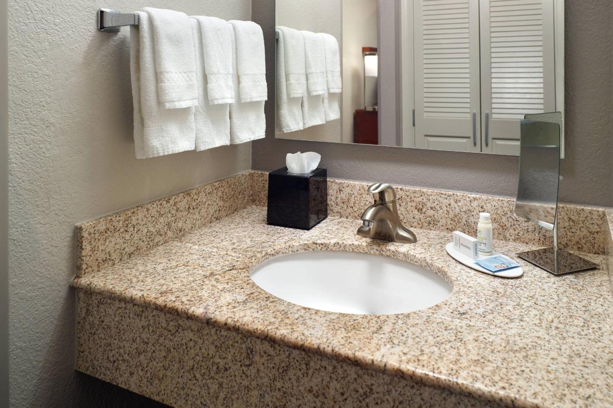 Hotel Courtyard By Marriott Macon Zewnętrze zdjęcie